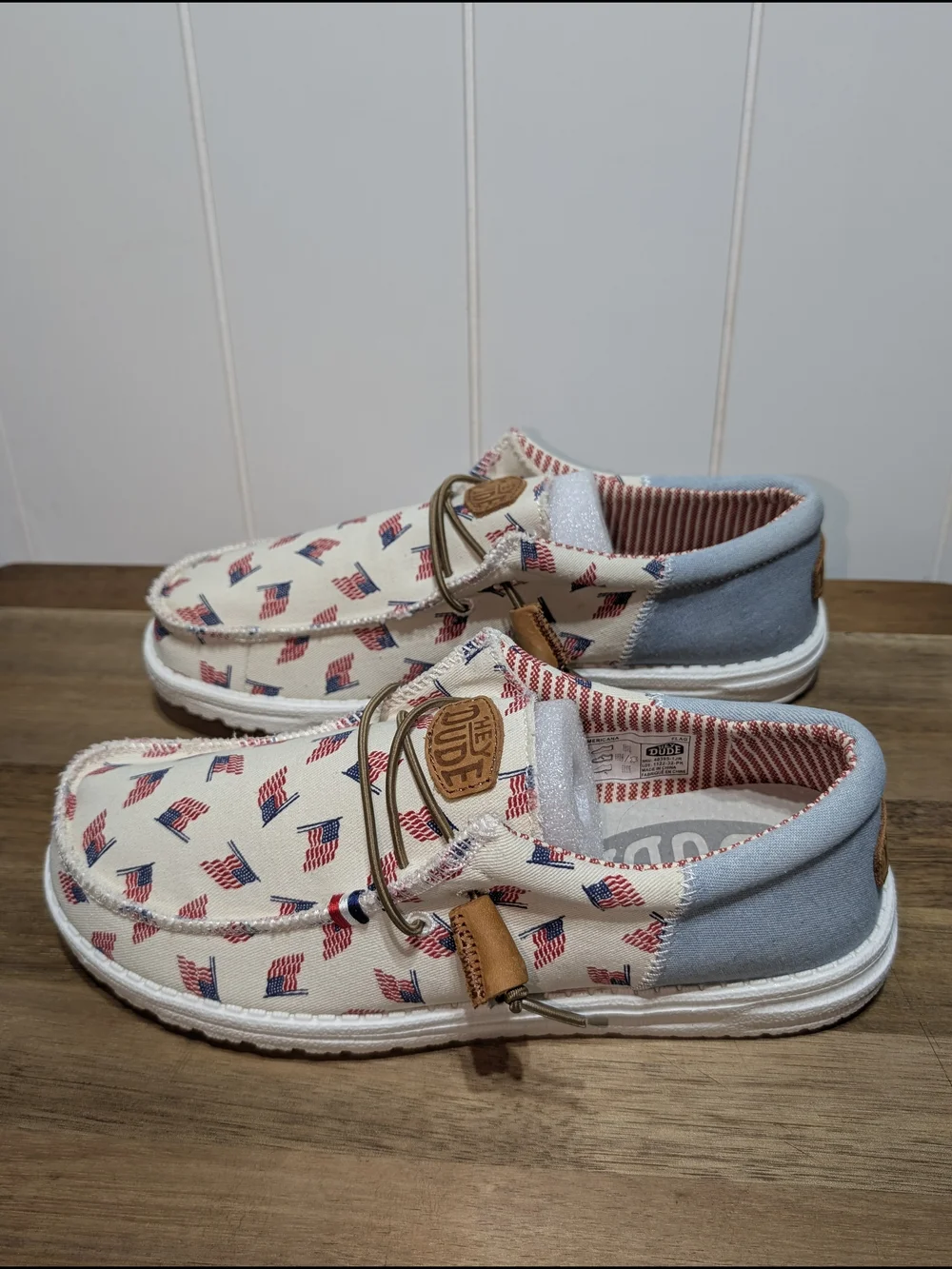 NWOT Hey Dude Wally Americana Flag Unisex M7/W9 Slip On Shoes Patriotic Summer